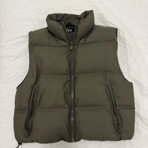 Green Zara Vest Size S Barely used.